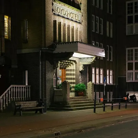 Hotel Lloyd 3*