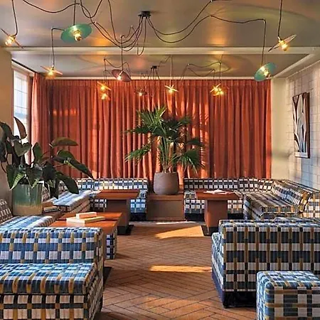Otel Lloyd