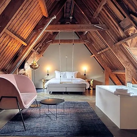 Lloyd Amsterdam