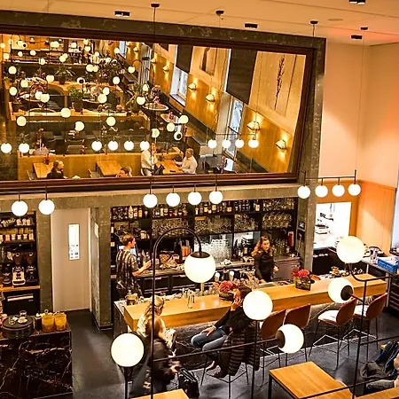 Lloyd 3* Amsterdam