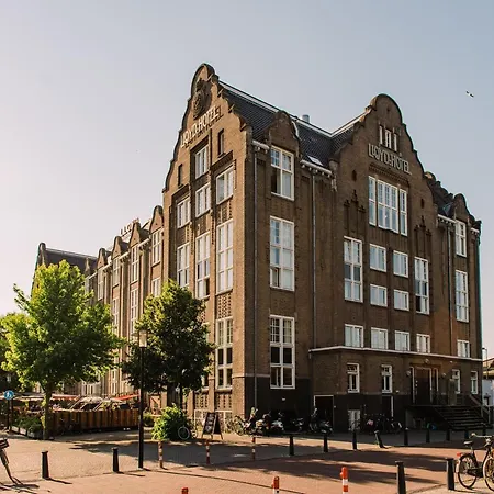 Lloyd Hotel