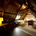 Lloyd Hotel 3*