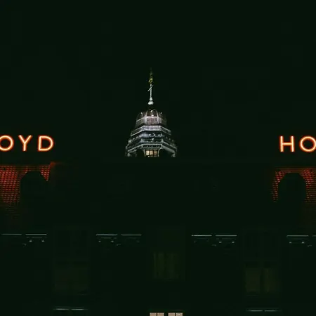 Hotell Lloyd 3*